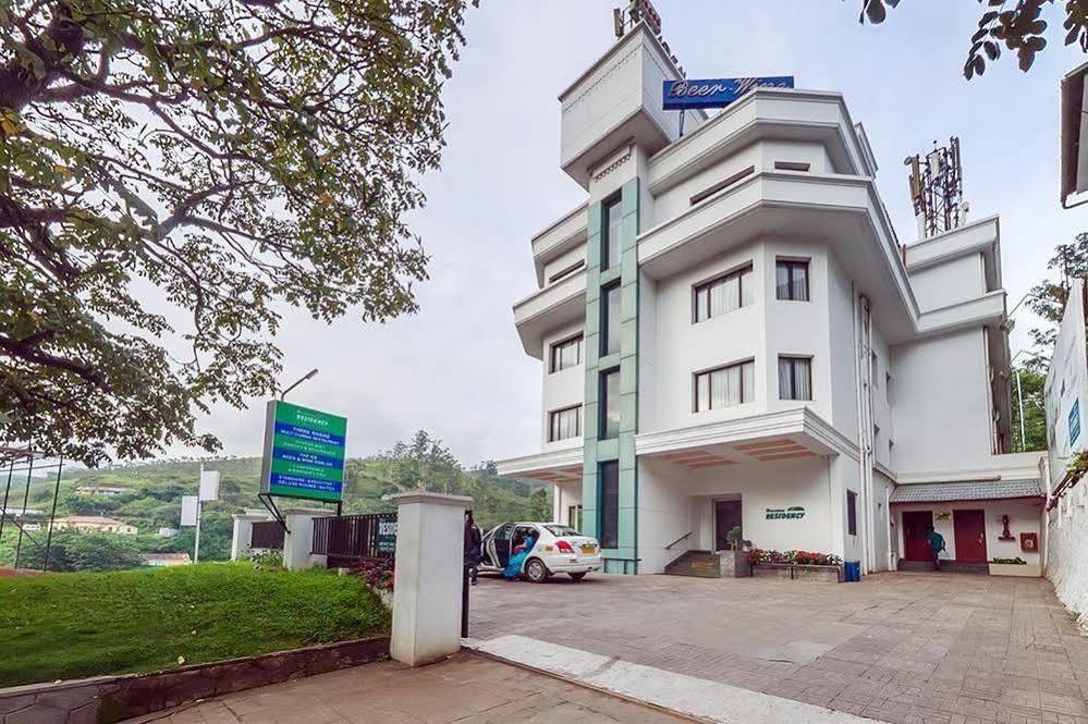 蒙纳 Issacs Residency酒店 外观 照片